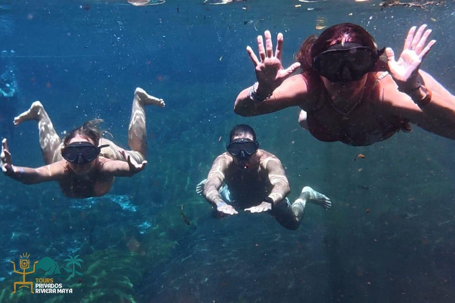 Clientes en cenotes