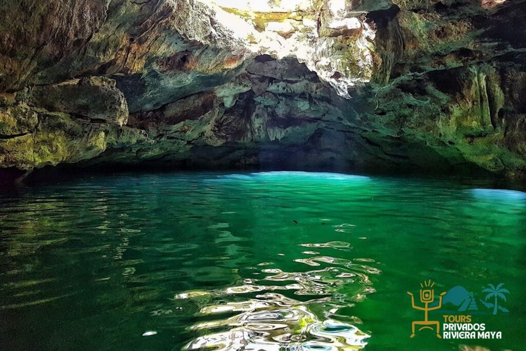 cenote-y-experiencia-culinaria